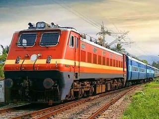 रेल यात्रियों के लिए जरूरी खबर, बिलासपुर-रायपुर-कोरबा मार्ग की 8 ट्रेनें रहेंगी रद्द