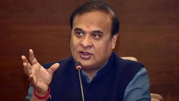 मंत्री के बचाव में CM हिमंत सरमा की अनोखी दलील, बोले- मेरे बच्चे भी नहीं मानते मेरी हर बात